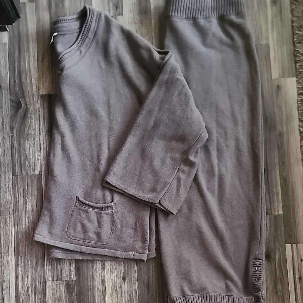 Sold!! - Picture 2 of 9